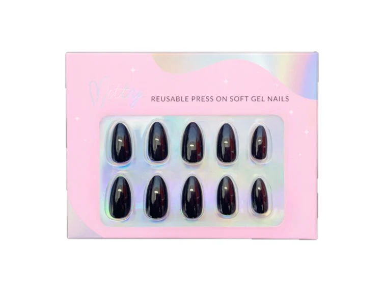 Mitty Press On Nails Looking Good